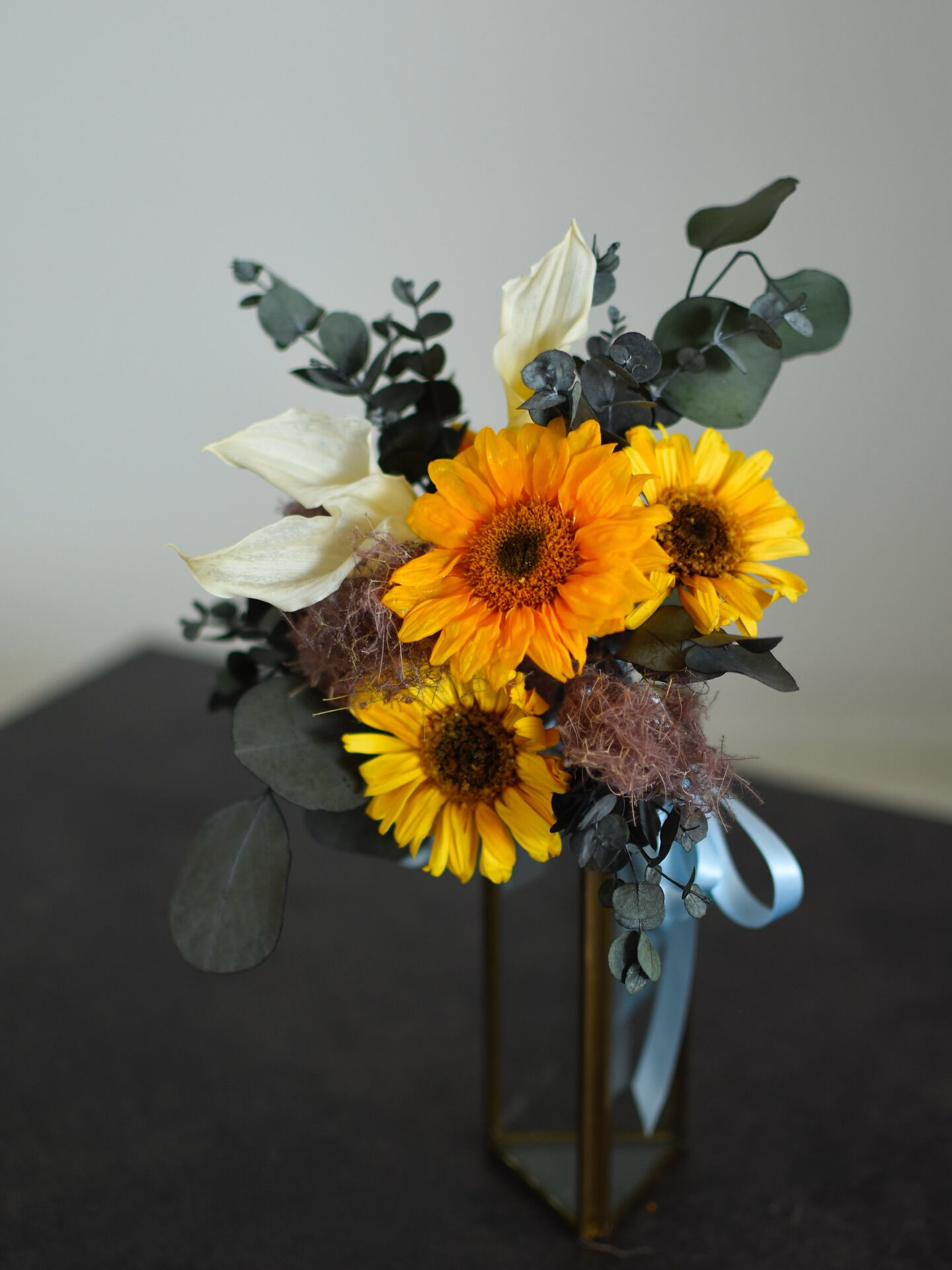 花嫁さまのお好きなひまわりを束ねた お母様の手作り🌻